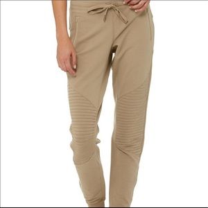 Alo Yoga Urban Moto sweatpants